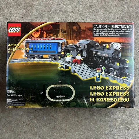 New Lego Express 4534 Vintage Electric Train Set Sealed 2002