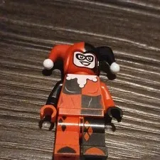 LEGO Harley Quinn Minifigure Red & Black Jester Outfit Plastic Age 5+