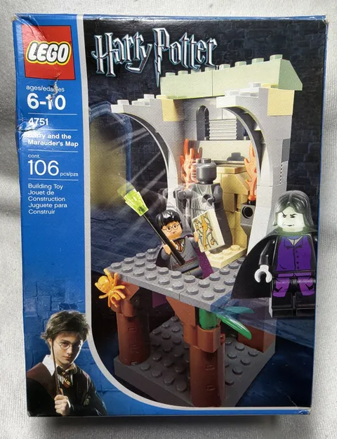 4751 LEGO HARRY POTTER MAURADER'S MAP  New/Other, box damage, complete