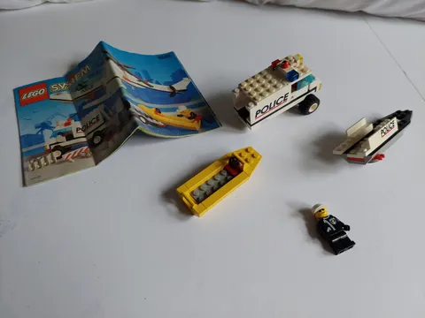 Lego 6545 Search 'N' Rescue Town incomplete, 1 minifig & manual