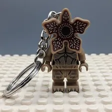 LEGO Stranger Things Demogorgon Minifigure Keychain 854197