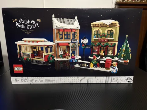 LEGO Icons: Holiday Main Street (10308) - NEW SEALED - RETIRED