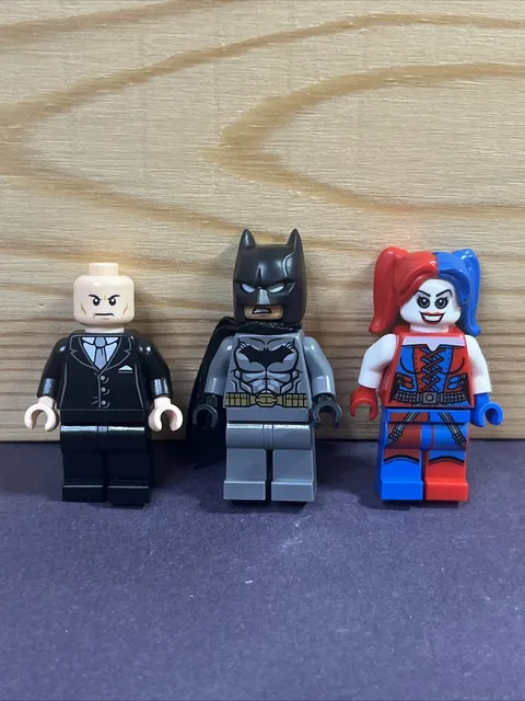 LEGO DC Batman Minifigure Lot Of 3 Batman, Alfred, & Harley Quinn