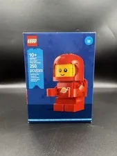 LEGO 40767 - Up-Scaled Baby Astronaut - Limited Edition - 250 Pieces - SEALED