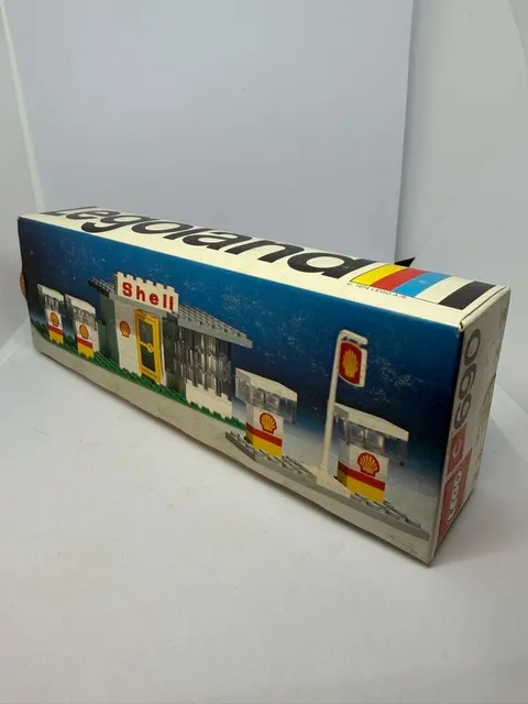 LEGO LEGOLAND Shell Station (690)- Brand New In Factory Sealed Box