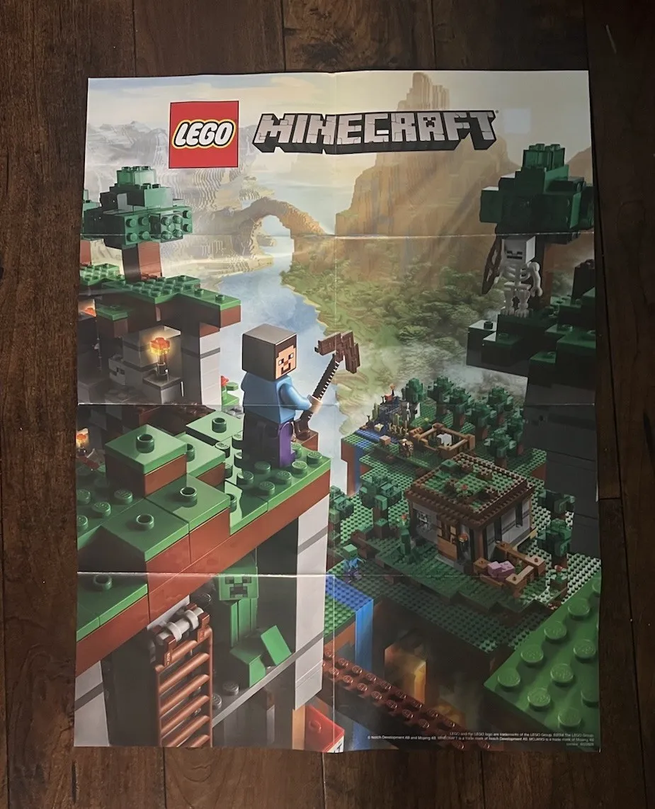Pre-owned LEGO 21116 Minecraft Crafting Box 16x22" Dual Sided Poster 