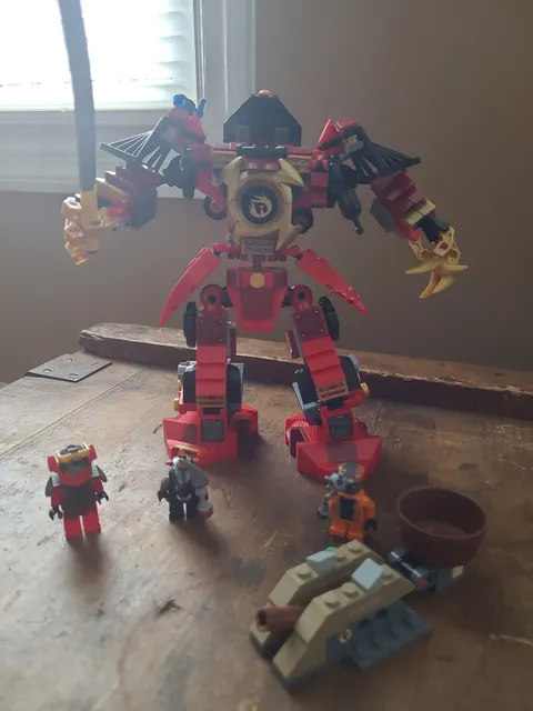 LEGO NINJAGO: Samurai Mech (9448) Missing Flagpole On Back. No Box Or Book 