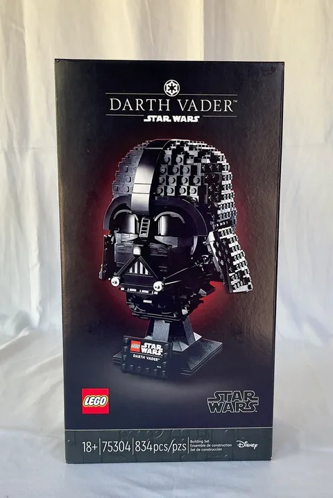 LEGO Star Wars Helmet Collection 75304 Darth Vader Helmet NEW & Sealed in Box