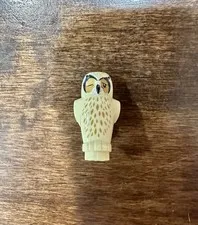 Harry Potter LEGO Owl with One Eye Closed Bird Animal Part 75978 60247 Tan Beige