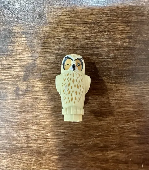 Harry Potter LEGO Owl with One Eye Closed Bird Animal Part 75978 60247 Tan Beige