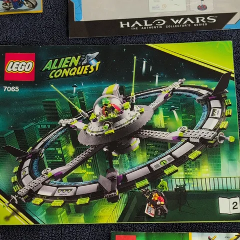 LEGO Alien Conquest 7065 Illustrated Instruction Manual Booklet w/extra manuals