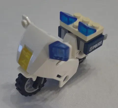 LEGO City / Town Police White Motorcycle Bike Black Chassis Gray Wheels 52035c02