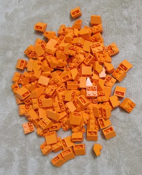 LEGO Slope, Inverted 45 2 x 2 w/ Flat Bottom Pin Orange no. 3660 (Qty 150) *NEW*