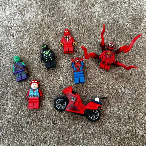 LEGO Marvel SpiderMan Minifigure Lot Carnage Green Goblin Iron Spider Motorcycle
