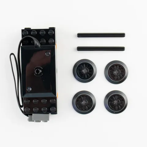 Technic Power Functions Drive System with 2 Axles and 4 Wheels - 88002