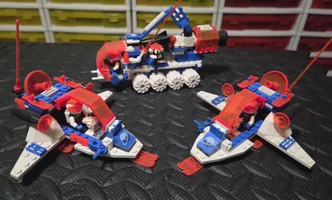 LEGO Ice Planet 2002 Lot