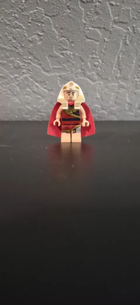 LEGO DC CMF Minifigure King Tut