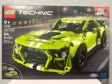 LEGO Technic Ford Mustang Shelby GT500 42138