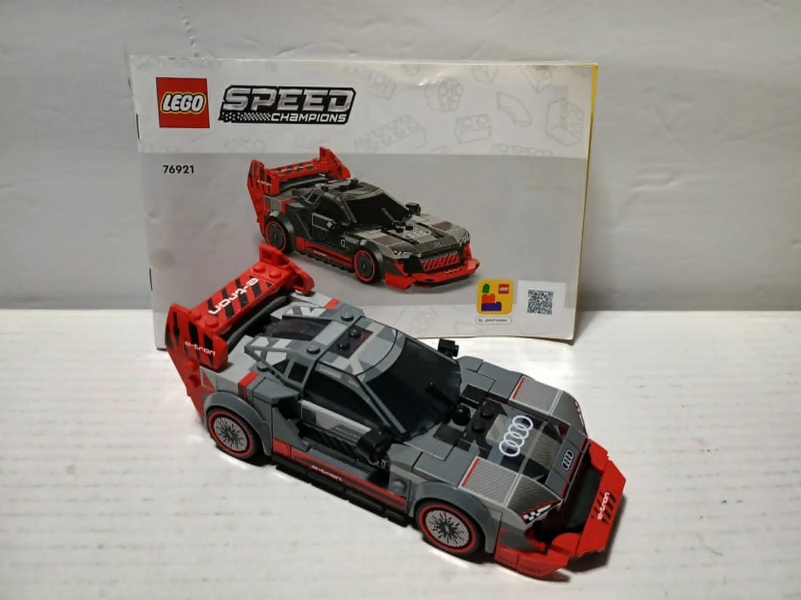LEGO 76921 SPEED CHAMPIONS: Audi S1 E-Tron Quattro Used Complete Retired Manual