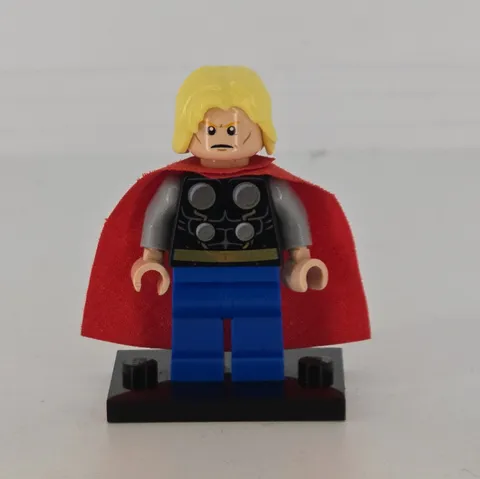 Lego Thor 76018 (No Beard) Marvel Super Heroes Minifigure
