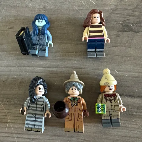 LEGO Harry Potter Minifigure Lot (5) Hermione Granger w/ Accessories & Parts