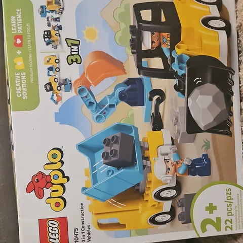 LEGO DUPLO 10475 Truck & Tracked Excavator 22 pc 3-in-1 Set Builder Construction