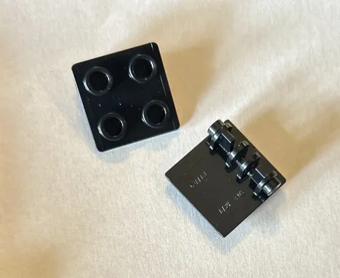 LEGO 6134 Black Hinge Brick 2 x 2 Top Plate Lot 2 Pieces