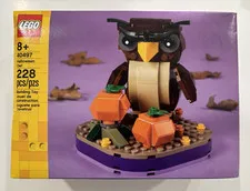 LEGO Iconic Seasonal: Halloween Owl 40497 228 pcs 8+ 2021 Complete Set
