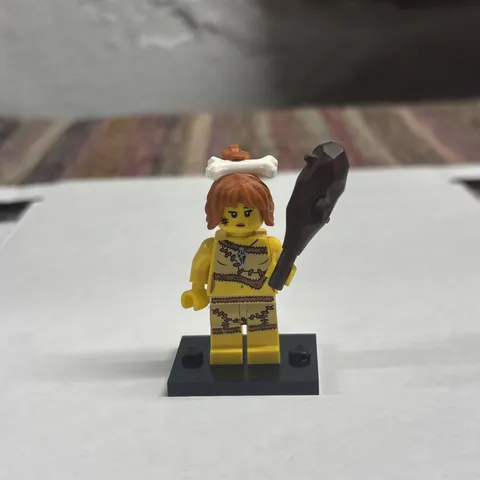 LEGO (8805) CMF Series 5 Cave Woman Minifigure col05-5 Complete w/Accessories