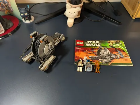 LEGO Star Wars: Corporate Alliance Tank Droid (75015) Instruction No Box As-Is