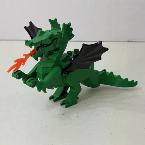 LEGO Green Classic Dragon With Black Wings & Fire Minifigure 6129c02