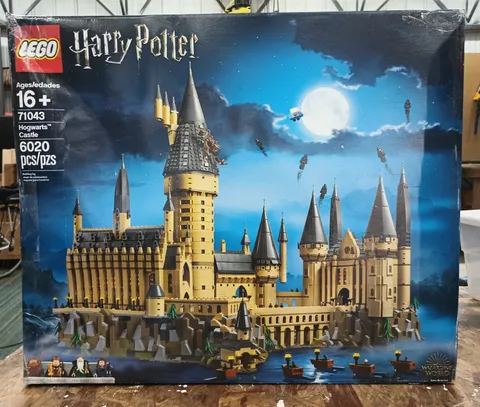 LEGO Harry Potter: Hogwarts Castle (71043)
