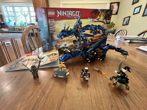 LEGO NINJAGO: Stormbringer (70652)
