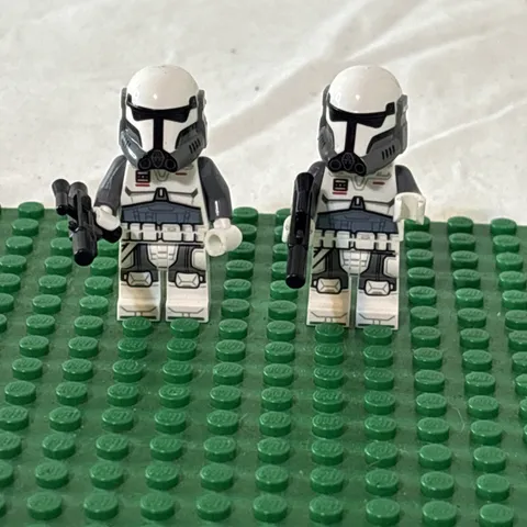 LEGO Star Wars Mandalorian Imperial Commando Minifigure (75373) sw1346 Lot Of 2