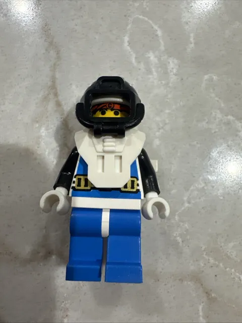 Lego Minifigure Aquazone Aquanauts Aquanaut 2