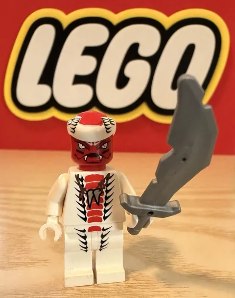 Lego Ninjago Snappa Minifigure With Accessory
