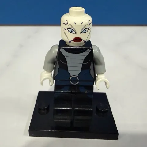 LEGO Asajj Ventress Star Wars The Clone Wars Minifigure 7957