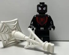 LEGO Mile Morales Spider-Man Minifigure sh1099 from The Daily Bugle 76342 W/ Web