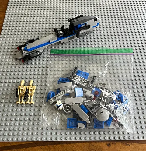 LEGO Star Wars 75280 501st Legion Clone Troopers Incomplete Set