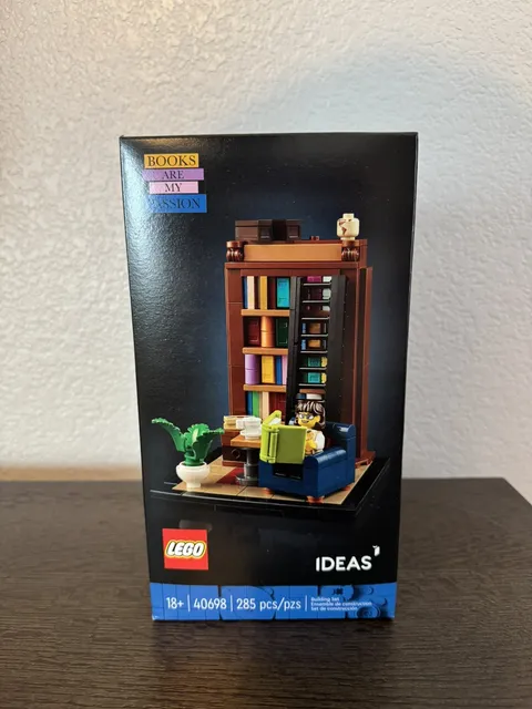 LEGO Ideas 40698 Books Are My Passion GWP - New & Sealed