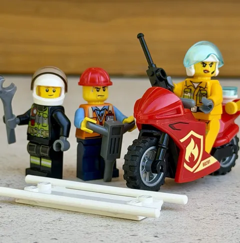 Lego Town City Fire Rescue Helicopter Minifigures 60281