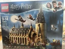 LEGO Harry Potter Hogwarts Great Hall 75954 878pc Ages 9-14 Boxed