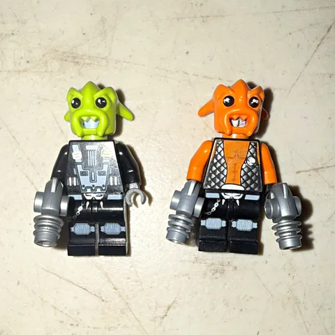 LEGO Space Police III Alien Rench & Alien Kranxx bundle (sp110, sp093)