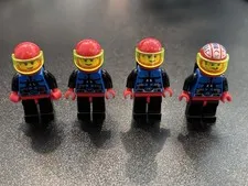LEGO Spyrius Minifigure Lot of 4 Space Astronaut Spaceman Vintage sp039 Sp040