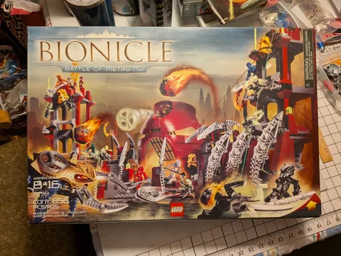 LEGO Bionicle Battle of Metru Nui Set 8759 Complete