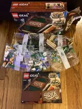 LEGO Ideas: Pop-Up Book (21315) New But No Box