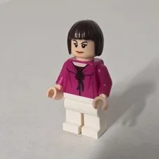 LEGO Daily Bugle Betty Brant Minifigure
