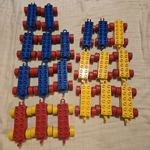 Vintage Lego Duplo Wheel 20 Total Pieces