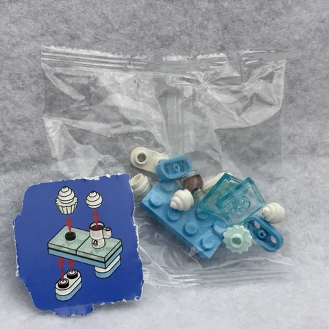 LEGO Advent Calendar 2025, Disney Frozen (Day 22) - Ice Table