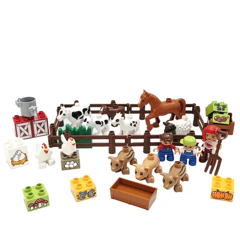 LEGO DUPLO Farm Animal Barn Lot Cows Horse Farmer Fence Feed Accessories 34 pcs